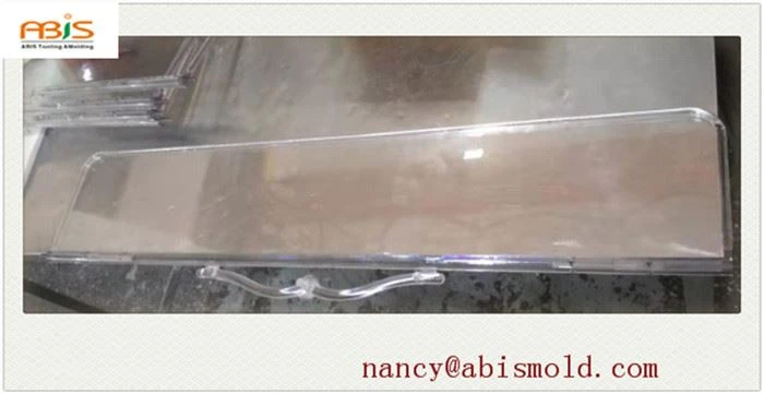 plastic injector